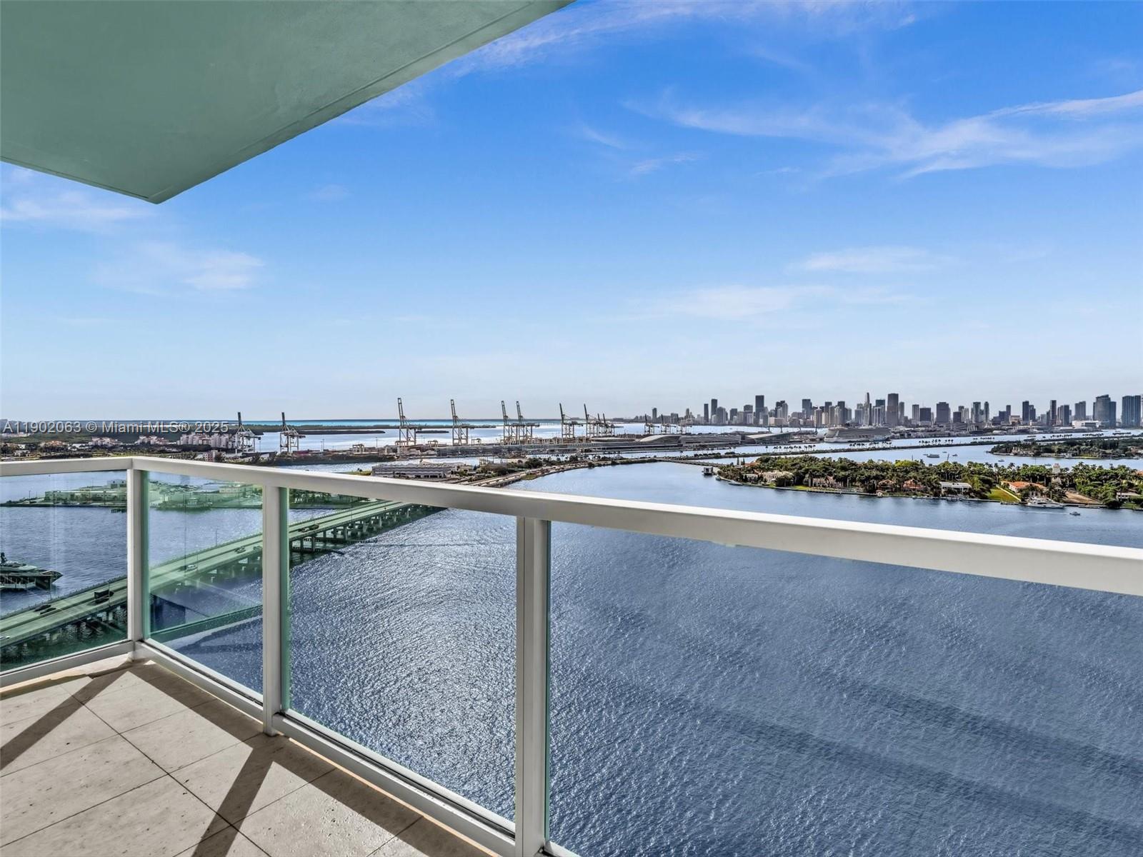 650 West Ave 3003