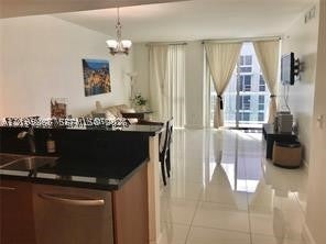 253 NE 2nd St 2906 Miami FL 33132