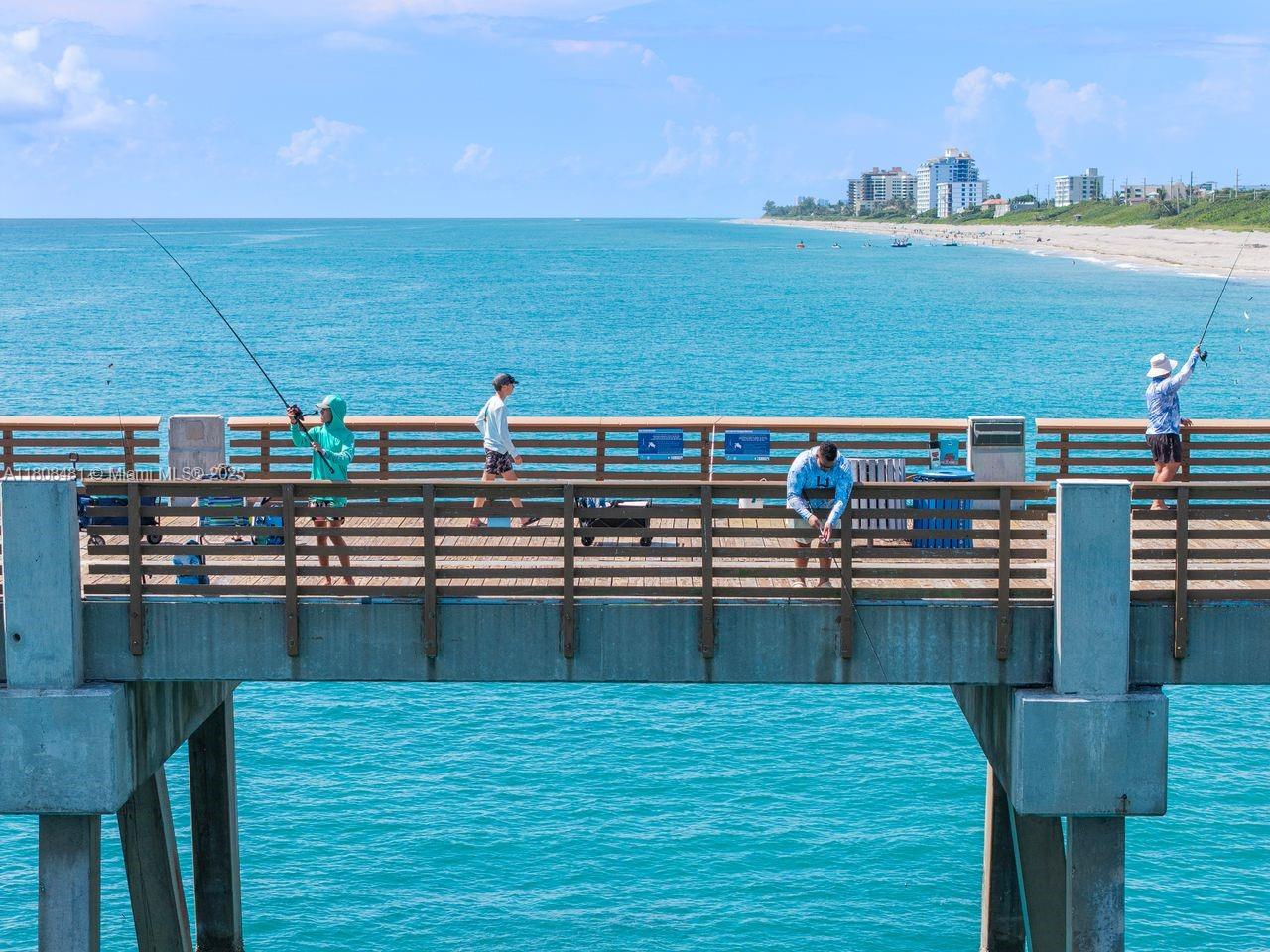 BEACHCOMBER - Residential