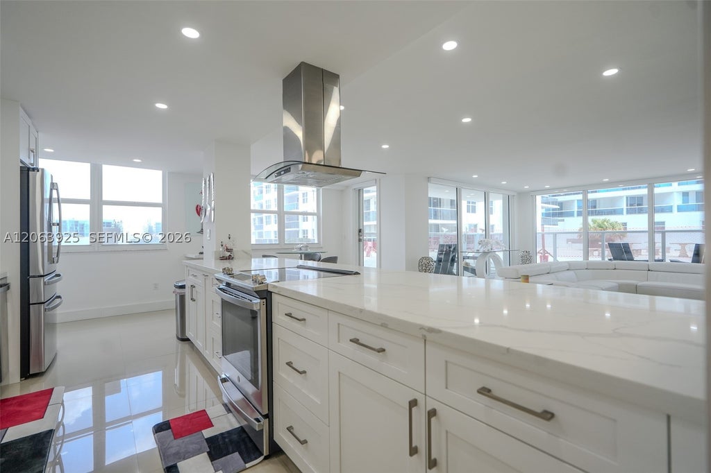 Photo of 2751 S Ocean Dr #301S, Hollywood, FL 33019 (MLS # A12063925)