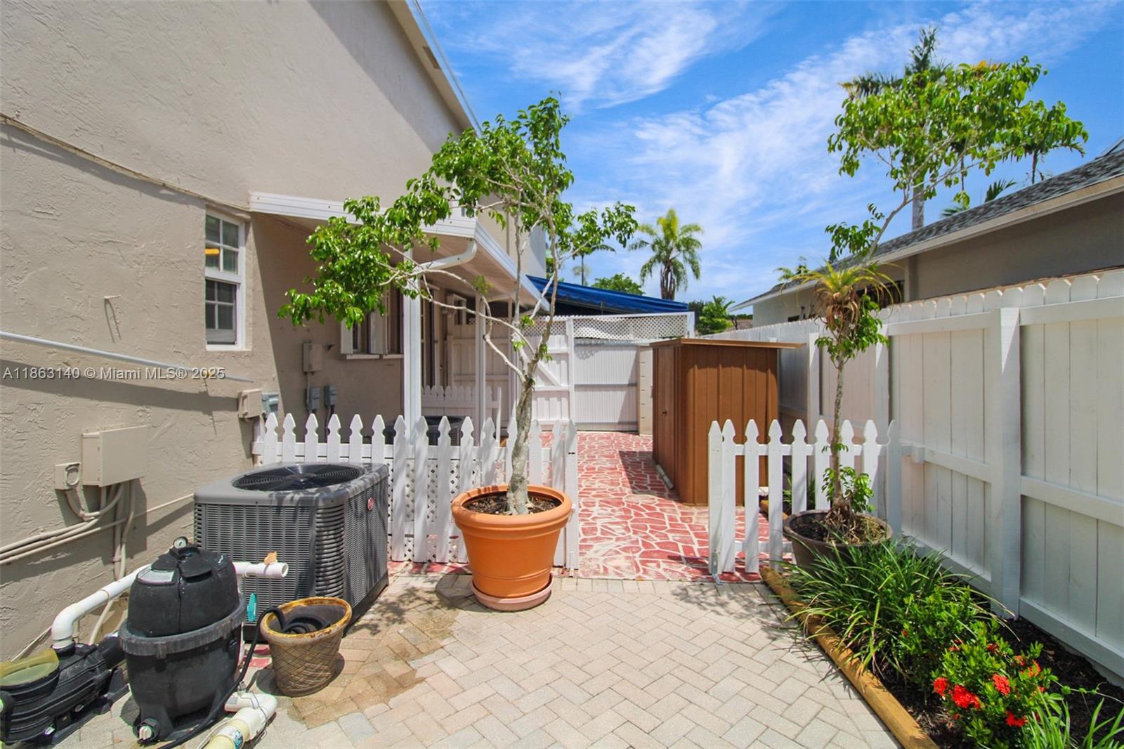 CLASCA-ROBAINA SUB - Residential Lease