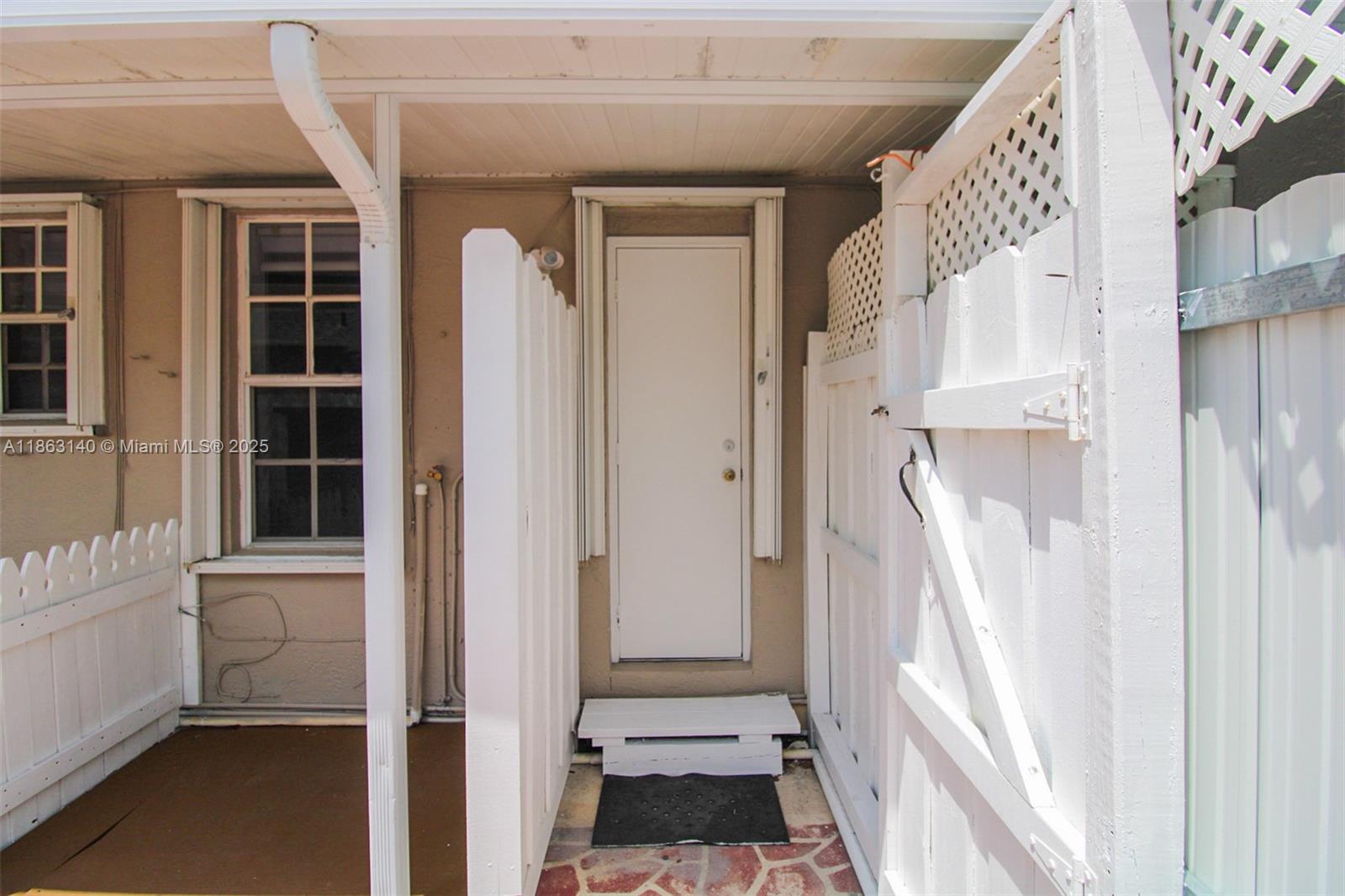 CLASCA-ROBAINA SUB - Residential Lease