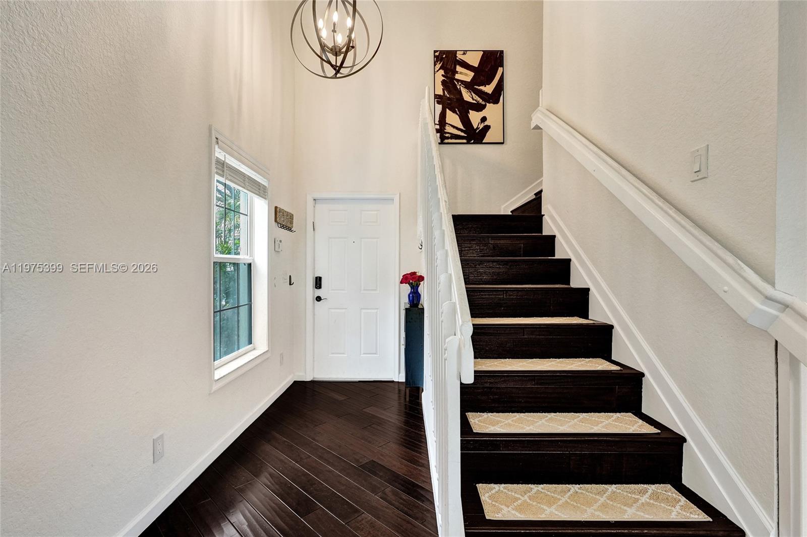 VERONA PALMS - Residential