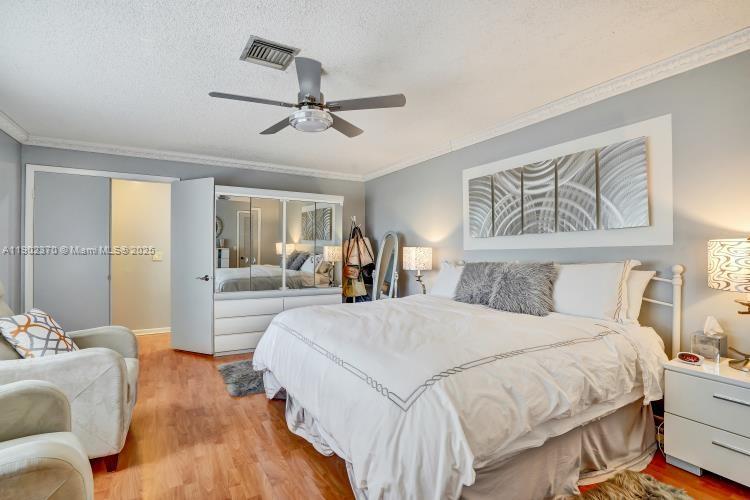 THE TOWNHOMES OF DORAL OA - Residential