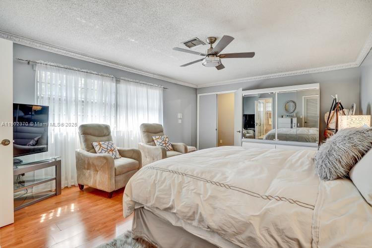 THE TOWNHOMES OF DORAL OA - Residential