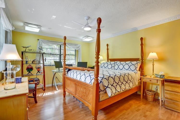 THE TOWNHOMES OF DORAL OA - Residential