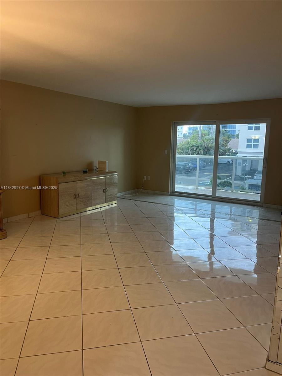 1801 S Ocean Dr 207