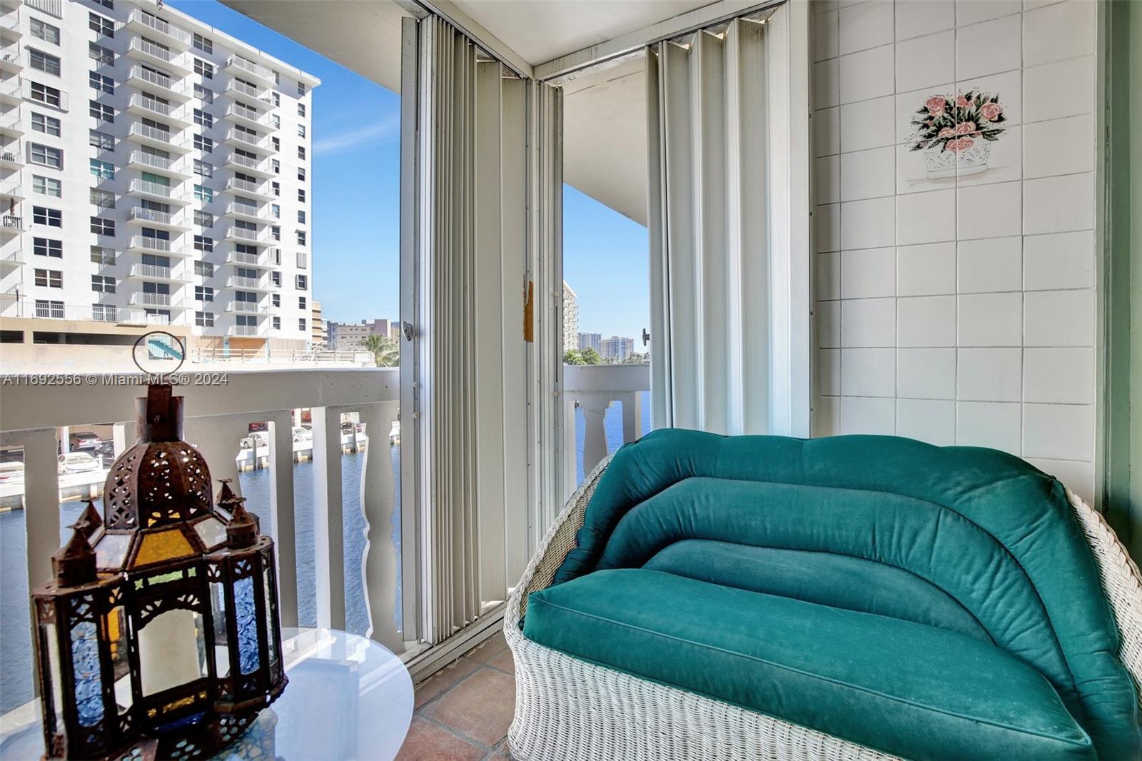 ISLE OF PARADISE CO-OP - Residential