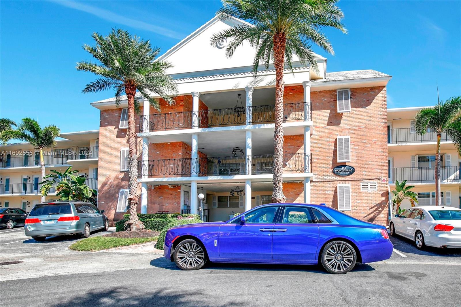 ISLE OF PARADISE CO-OP - Residential