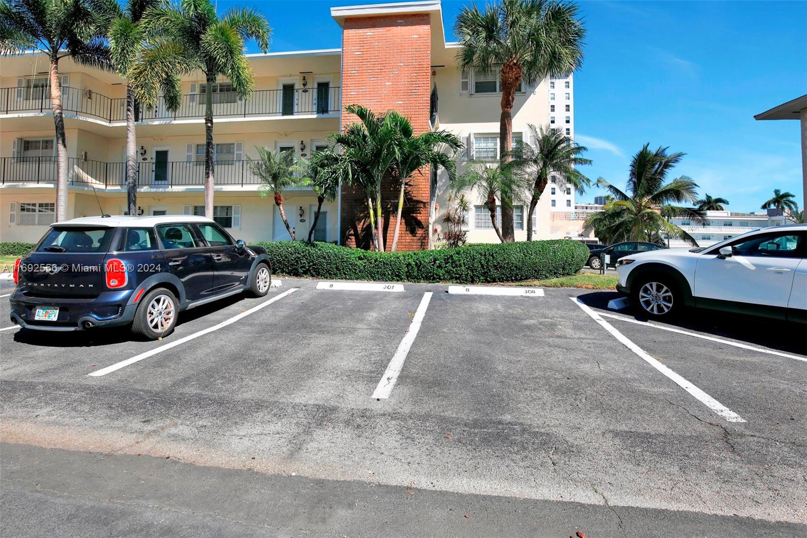 ISLE OF PARADISE CO-OP - Residential