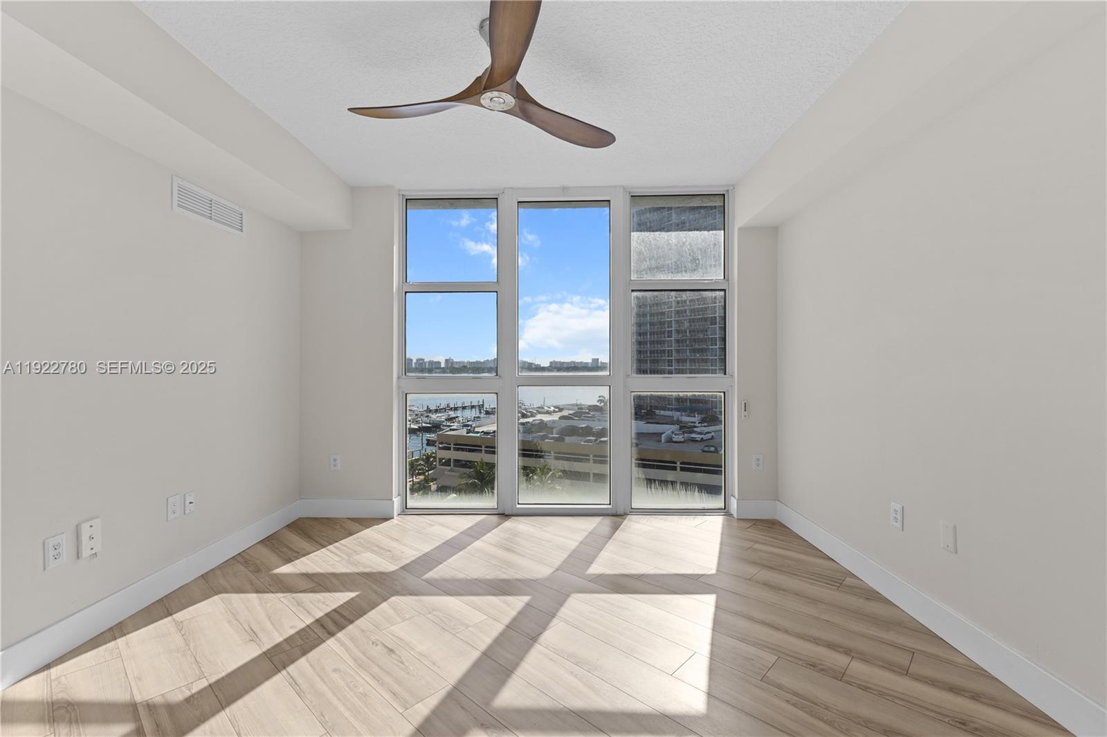 THE BRIDGEWATER CONDO - Residential