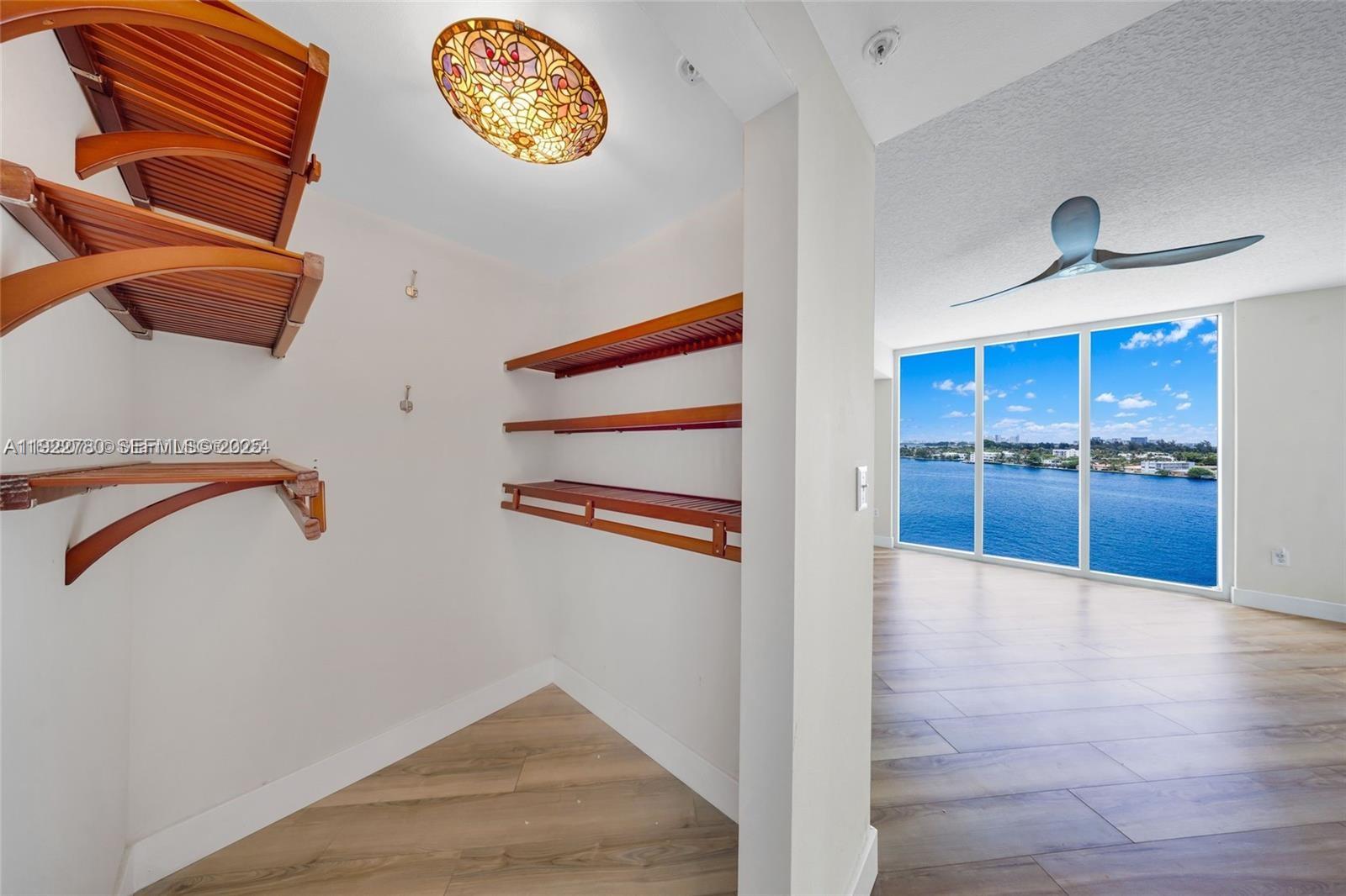 THE BRIDGEWATER CONDO - Residential