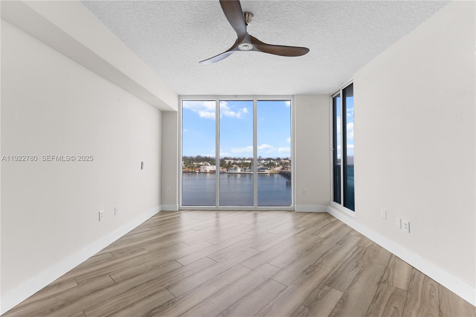 THE BRIDGEWATER CONDO - Residential