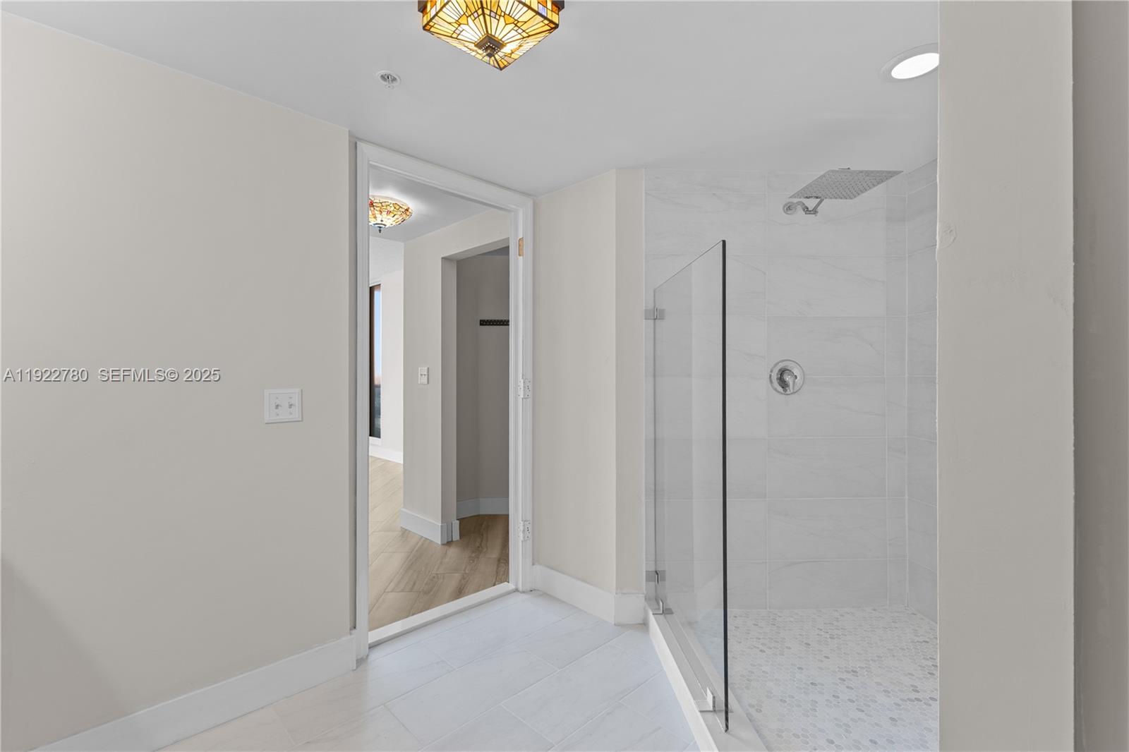 THE BRIDGEWATER CONDO - Residential