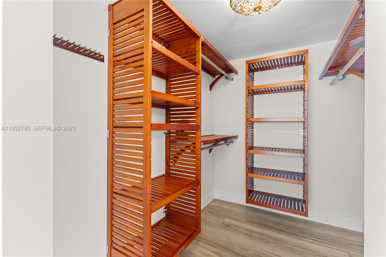 THE BRIDGEWATER CONDO - Residential