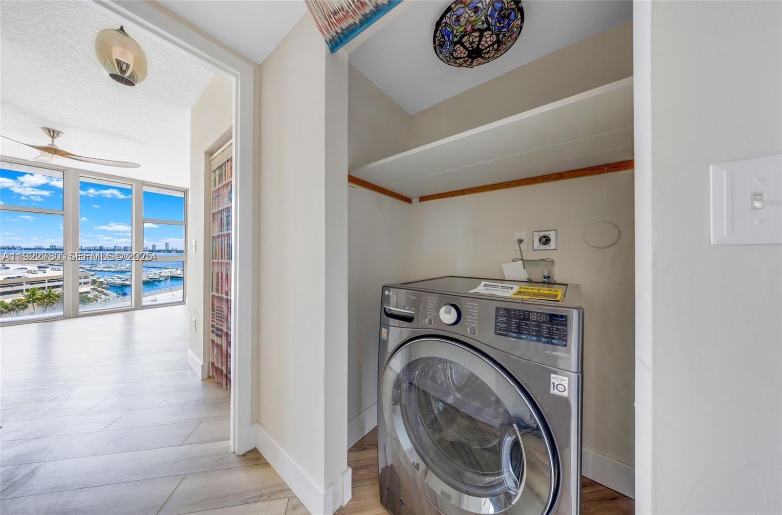 THE BRIDGEWATER CONDO - Residential