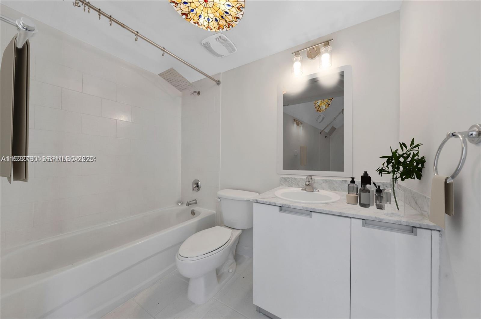 THE BRIDGEWATER CONDO - Residential