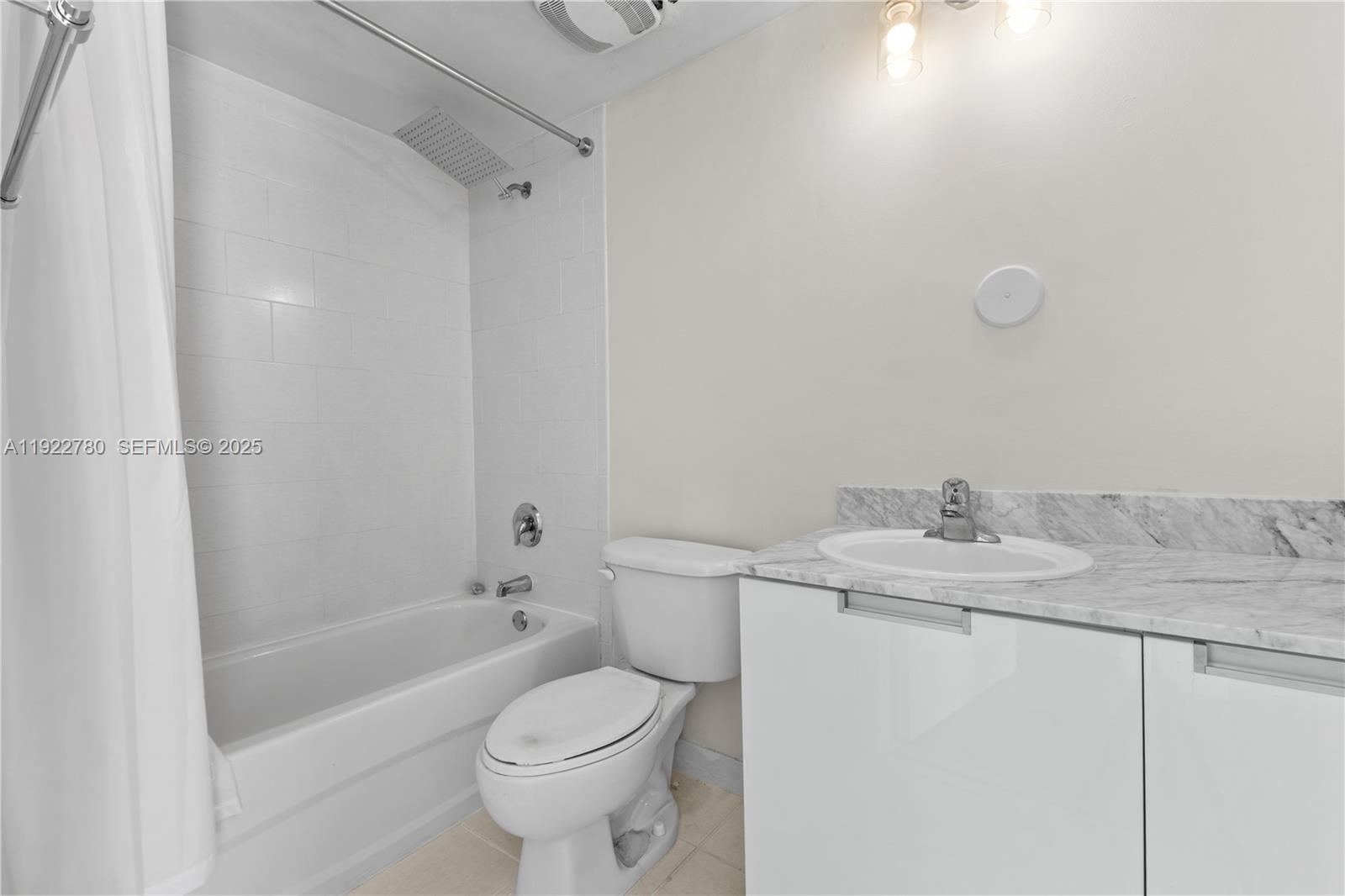 THE BRIDGEWATER CONDO - Residential