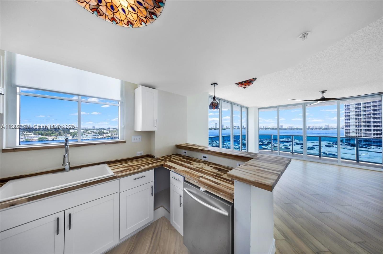 1881 79th St Cswy 807