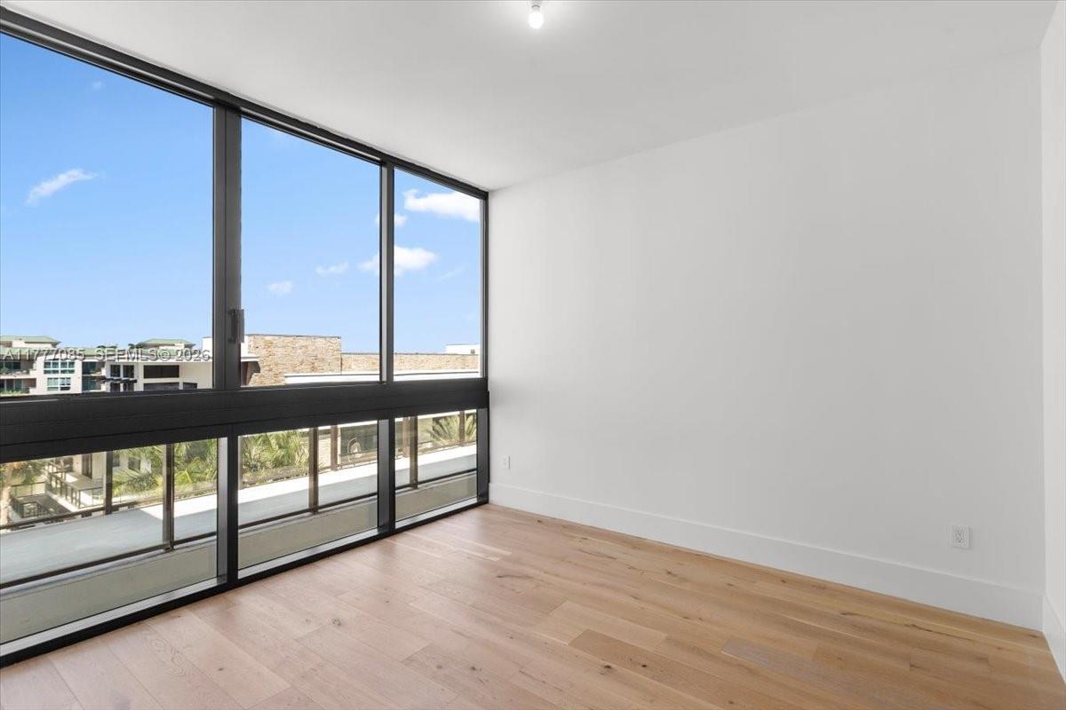 Isle of Venice - Residential