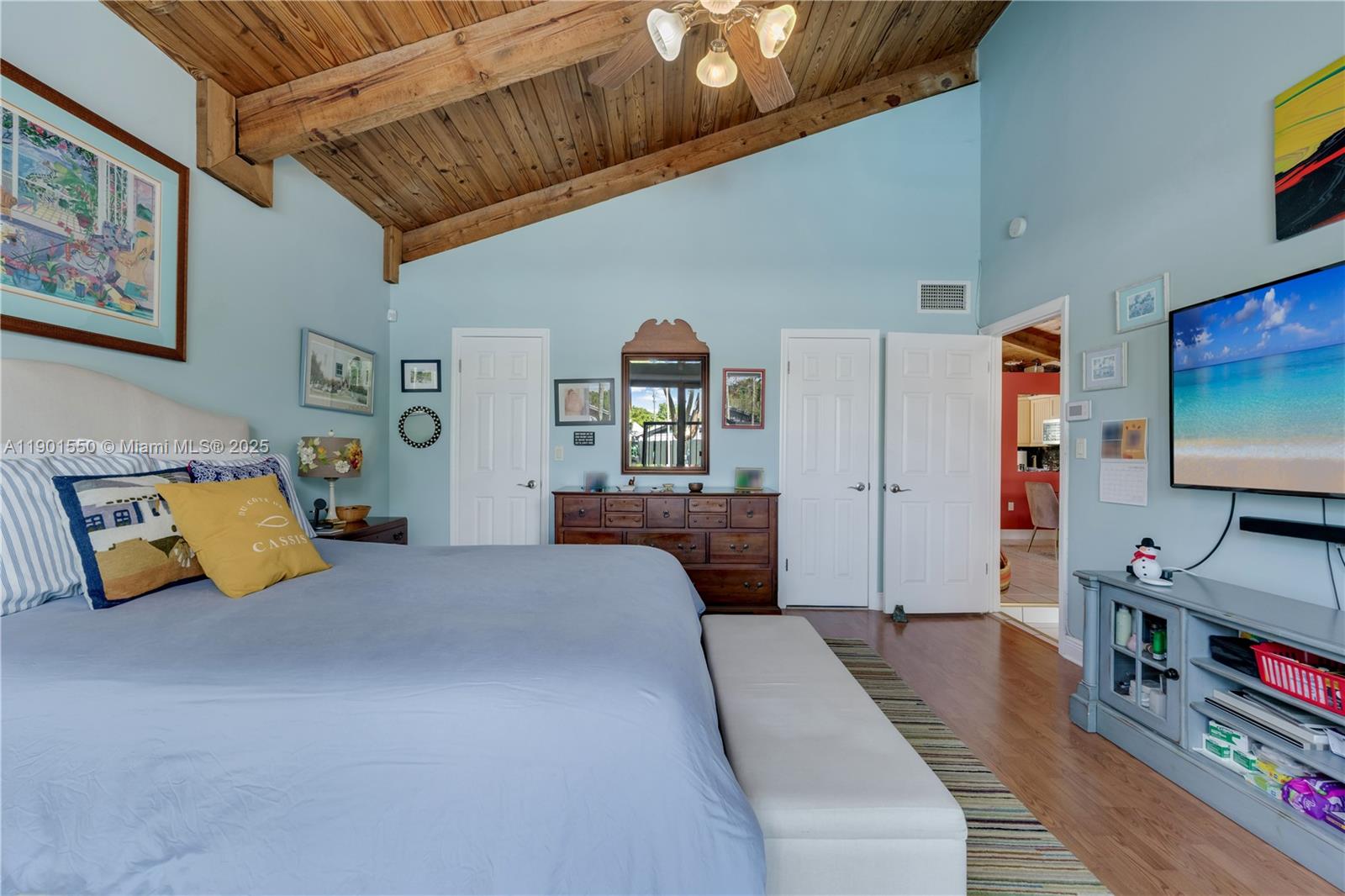 KILLIAN PINES TOWNHOUSES - Residential