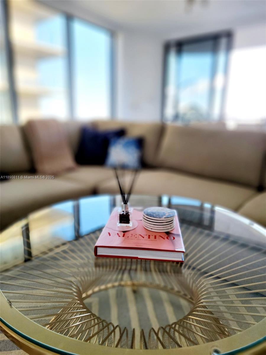 3401 MIDTOWN CONDO - Residential