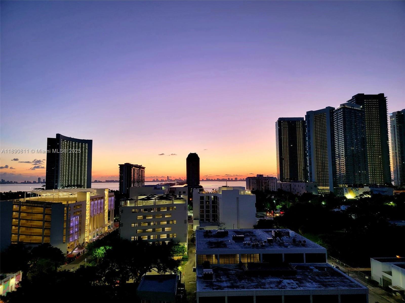 3401 MIDTOWN CONDO - Residential