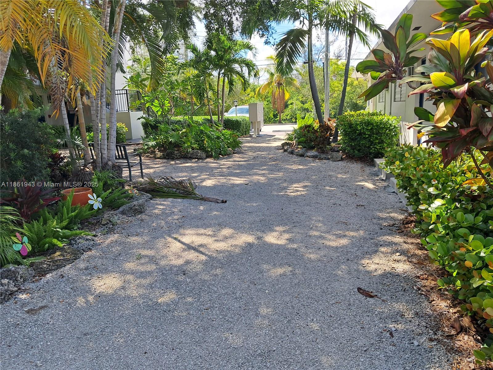 Bright & airy 1 bedroom 1 bath in a canal front building with Keys type atmosphere in North Miami Beach. Laundry on site. Located on private road making unit cozy and quaint within walking distance to shopping and public transportation. Great neighborhood and close to restaurants, schools, several houses of worship. This ground floor 1/1 unit has ample closet space. A must see won't last! Great new management!