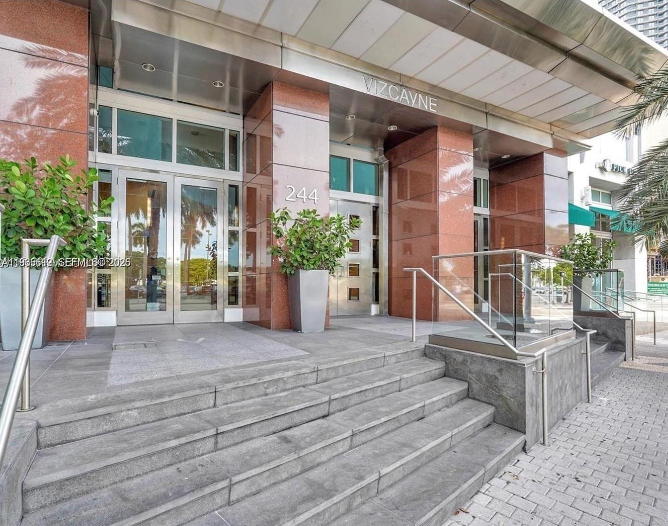 244 Biscayne Blvd 440