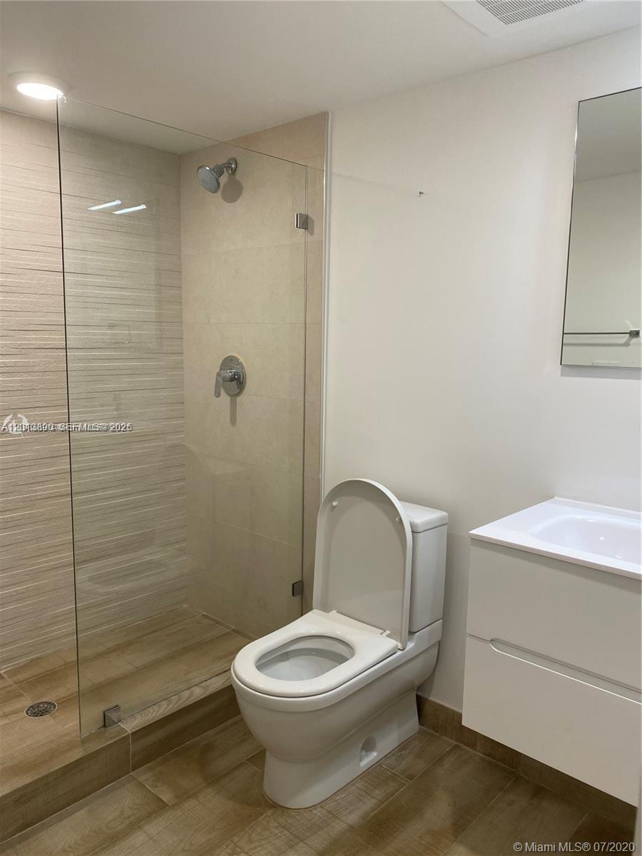 THE IVORY RESIDENCE CONDO - Residential
