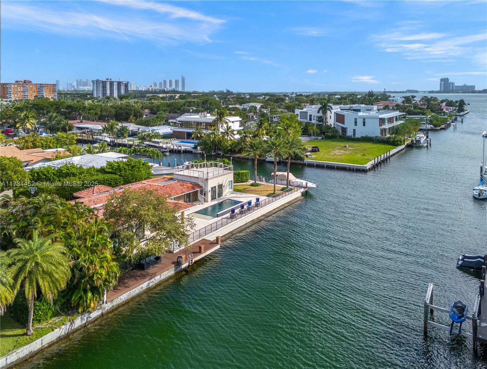 KEYSTONE ISLAND NO 3 - Residential