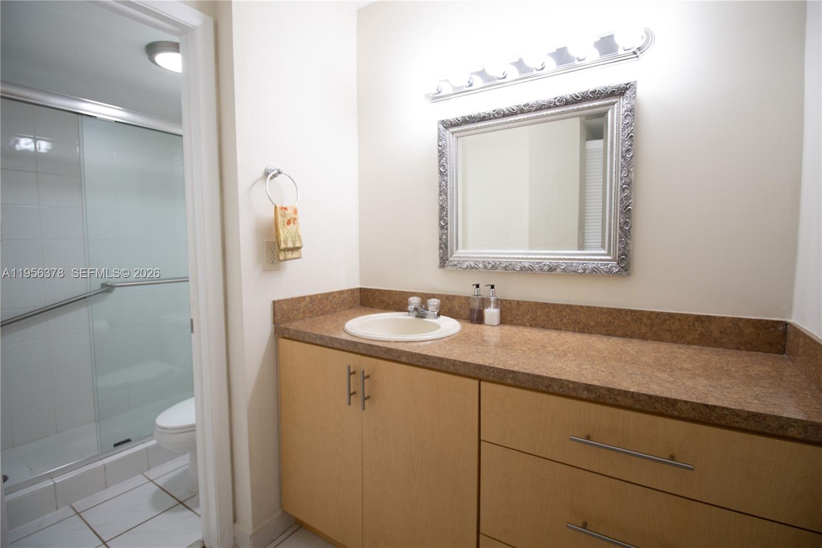 PLANTATION CLUB C CONDO - Residential