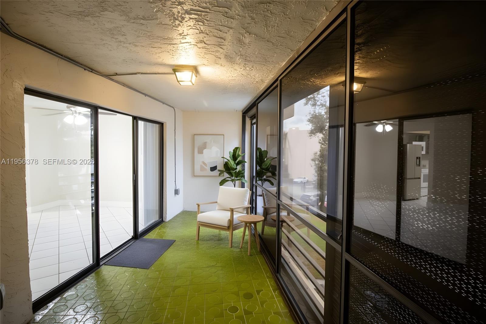 PLANTATION CLUB C CONDO - Residential