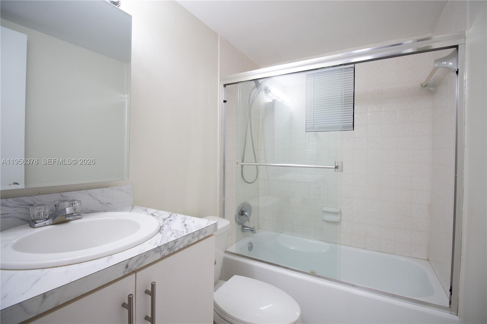 PLANTATION CLUB C CONDO - Residential