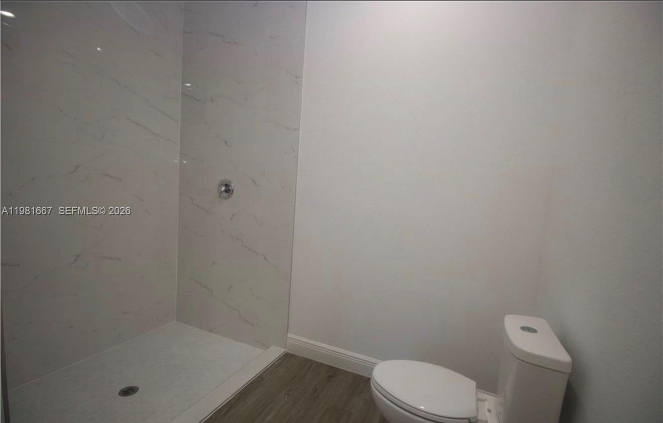 Port Labelle - Residential Lease