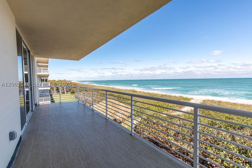 4802 N Highway A1a 3D