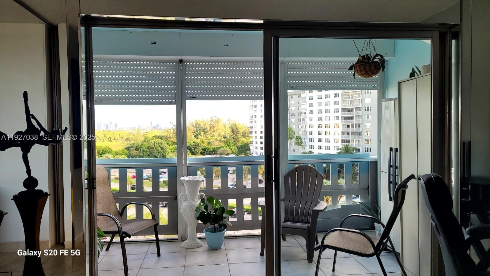 HILLCREST EAST NO 26 COND - Residential