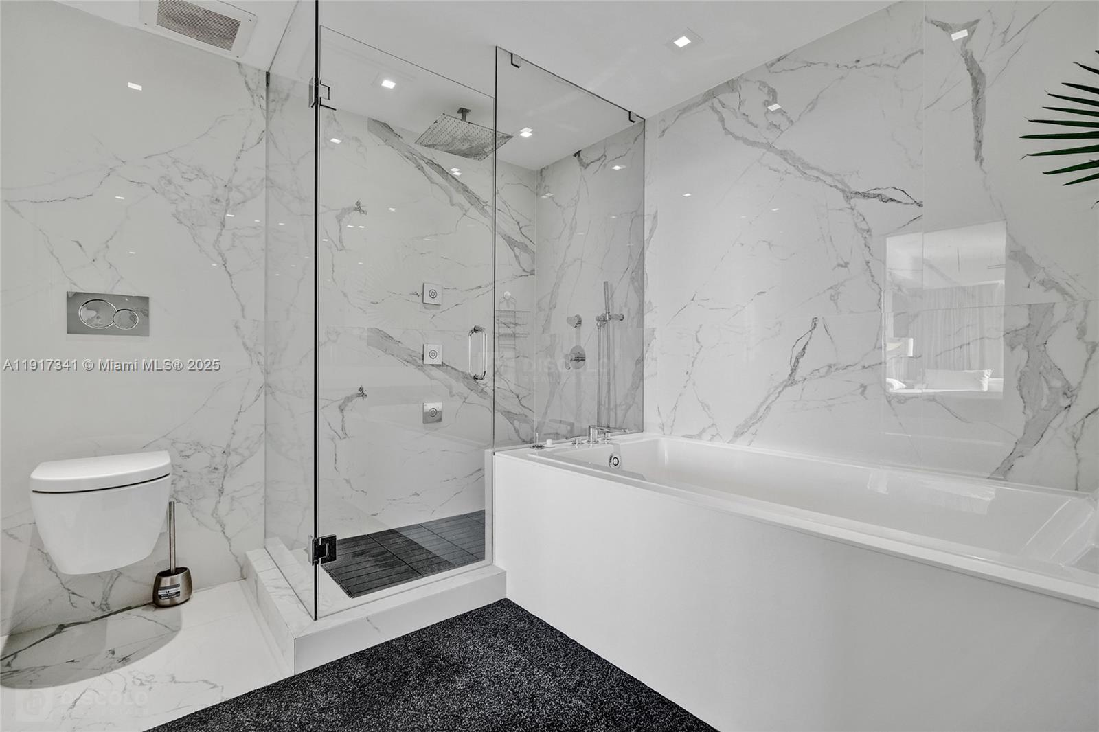 THE FLORIDIAN CONDO - Residential