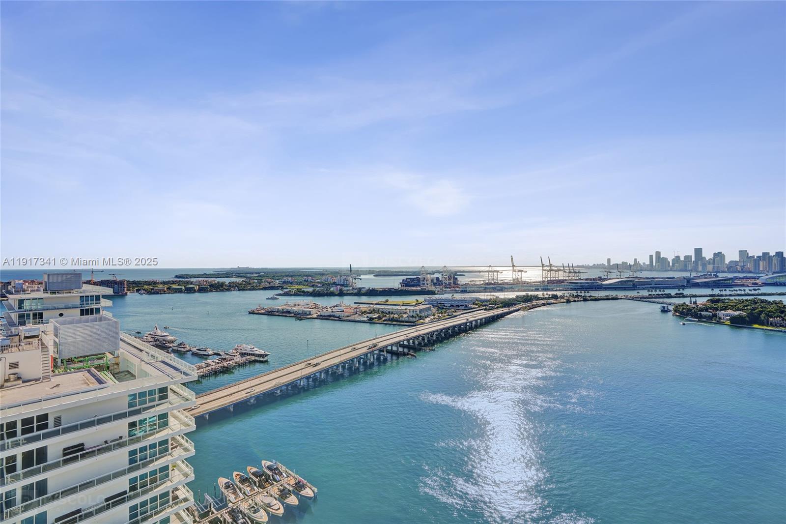 THE FLORIDIAN CONDO - Residential