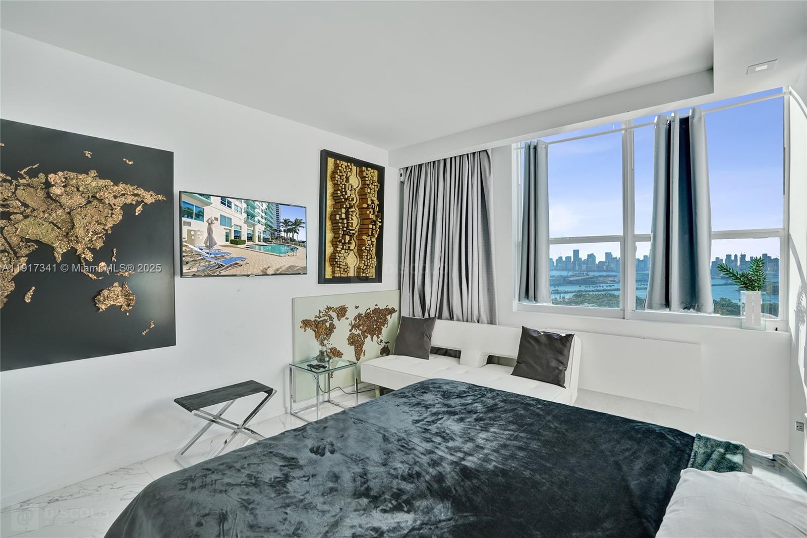 THE FLORIDIAN CONDO - Residential