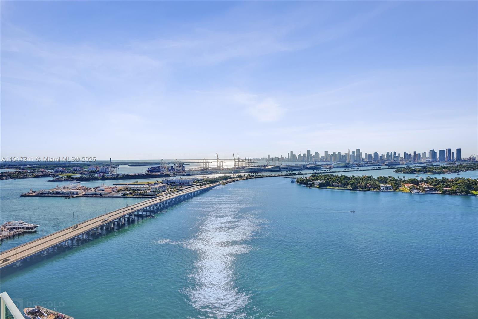 THE FLORIDIAN CONDO - Residential