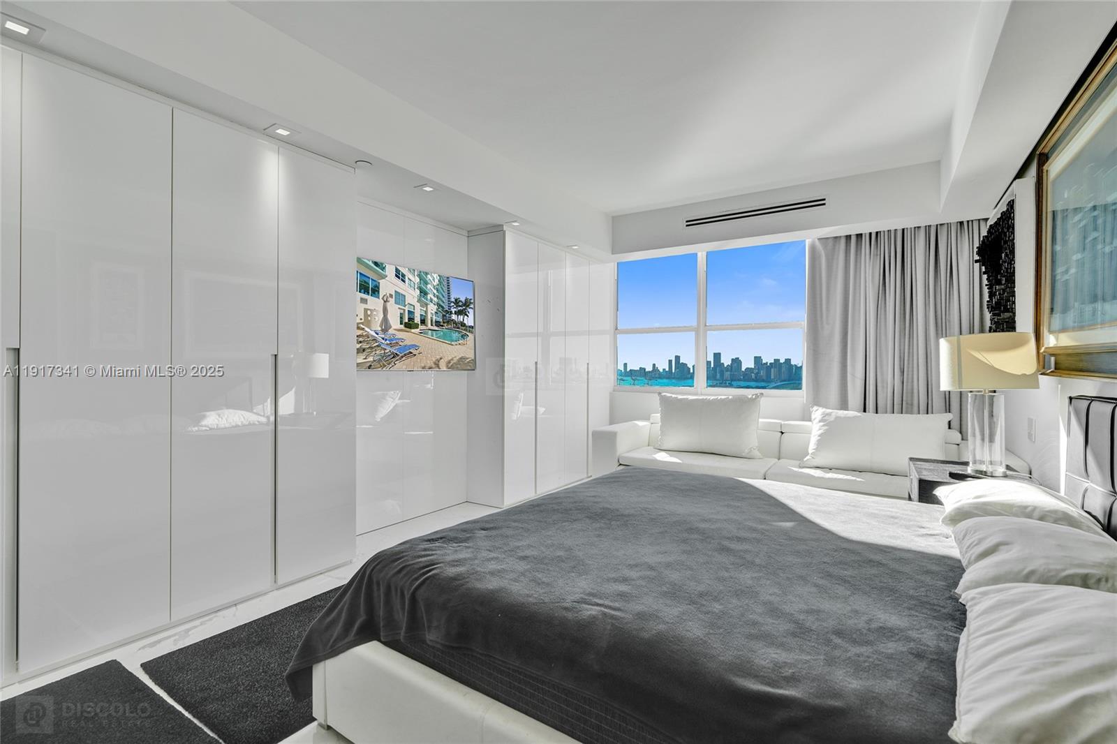 THE FLORIDIAN CONDO - Residential