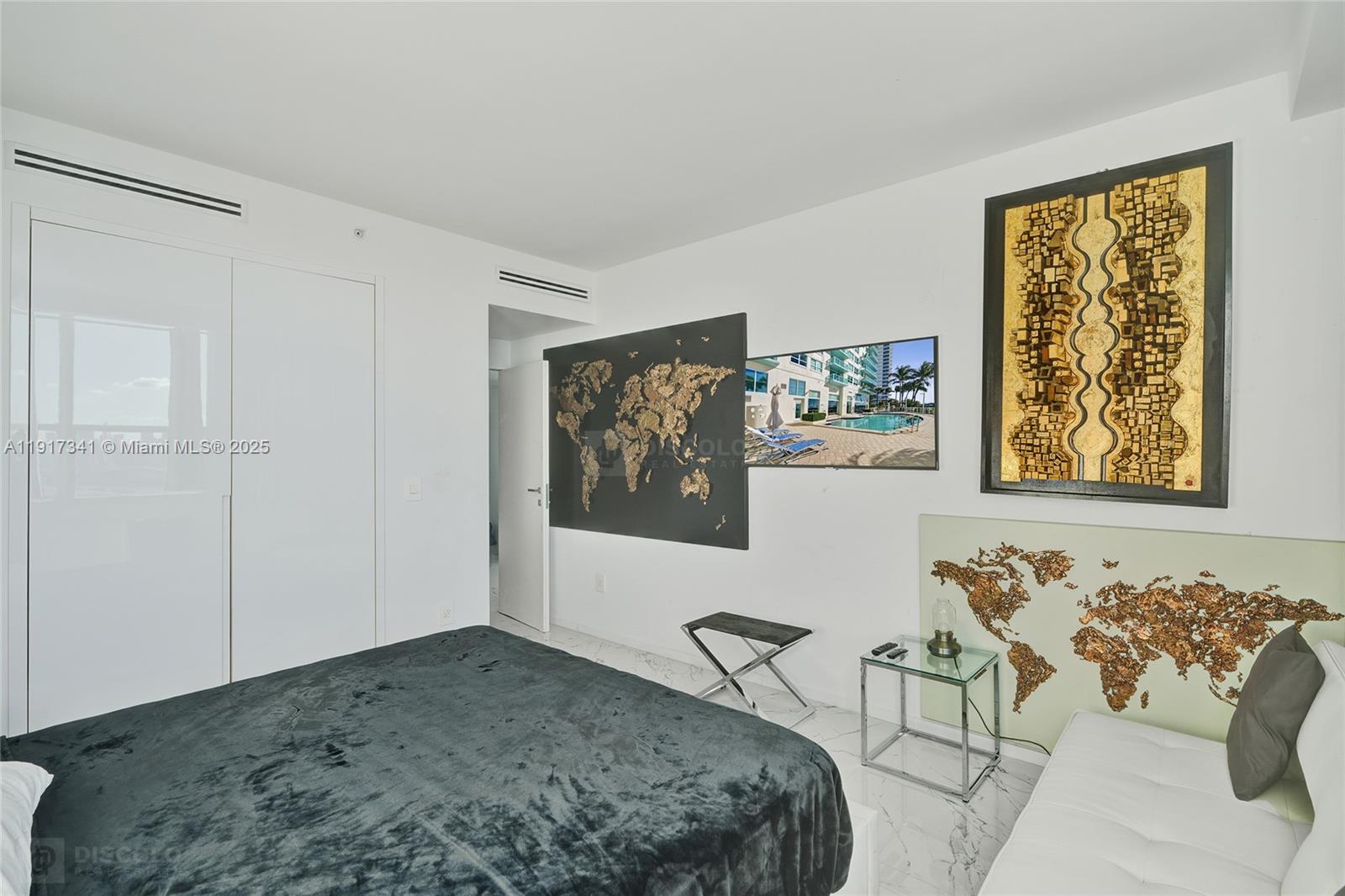 THE FLORIDIAN CONDO - Residential