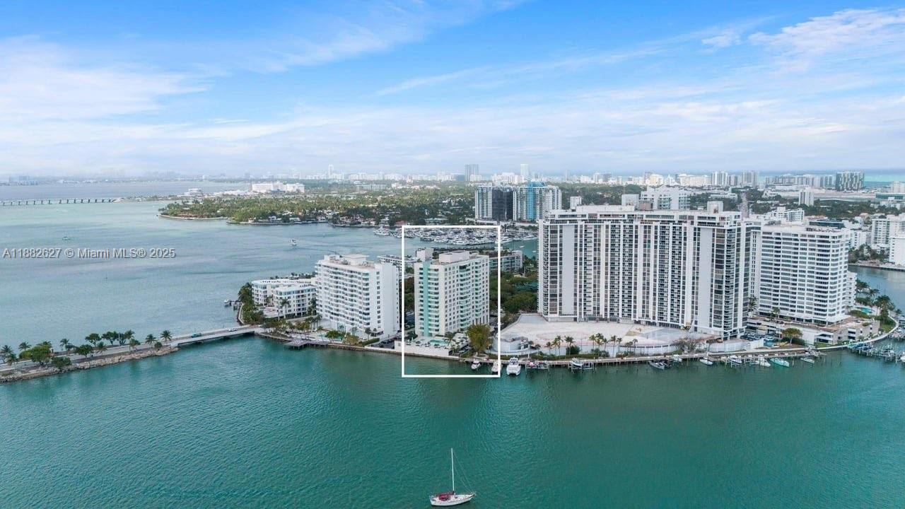 ISLAND TERRACE CONDO - Residential Lease