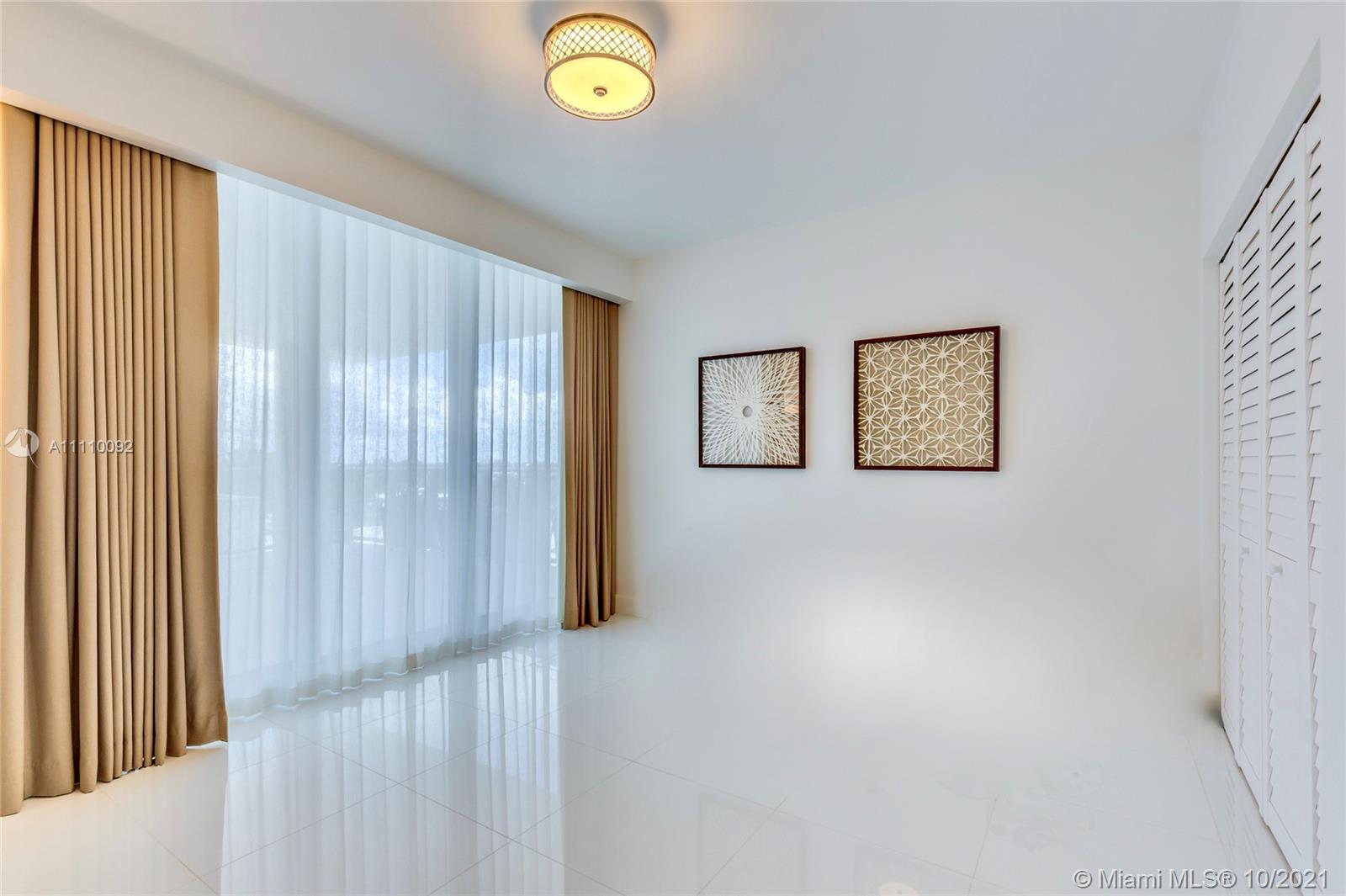 RIVA - Residential