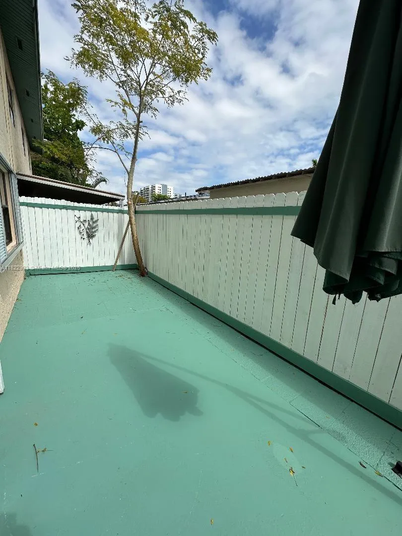 Hollywood, Florida 33020, United States, 2 Bedrooms Bedrooms, ,2 BathroomsBathrooms,Residential,Active,152196