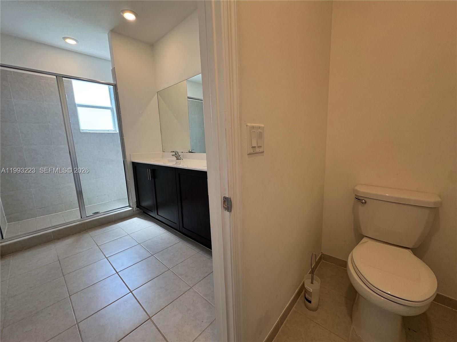 RIVIERA AT HOMESTEAD - Residential Lease