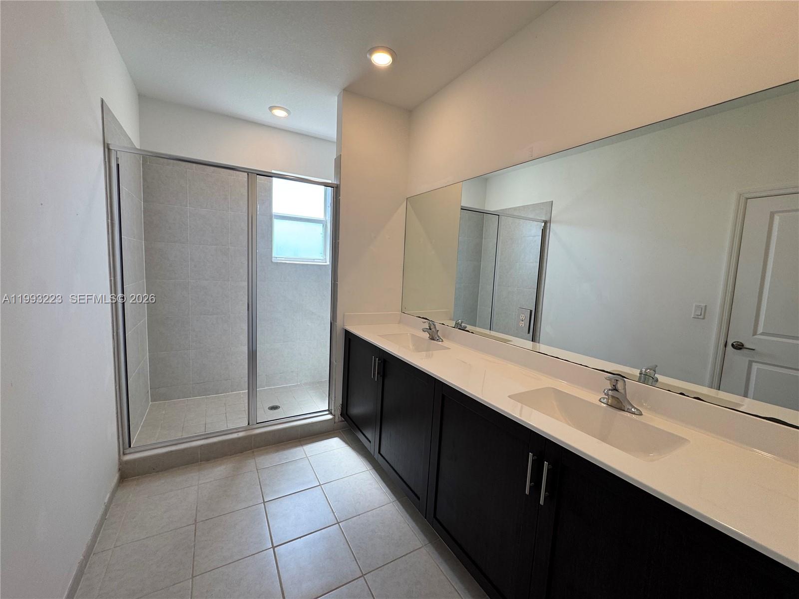 RIVIERA AT HOMESTEAD - Residential Lease