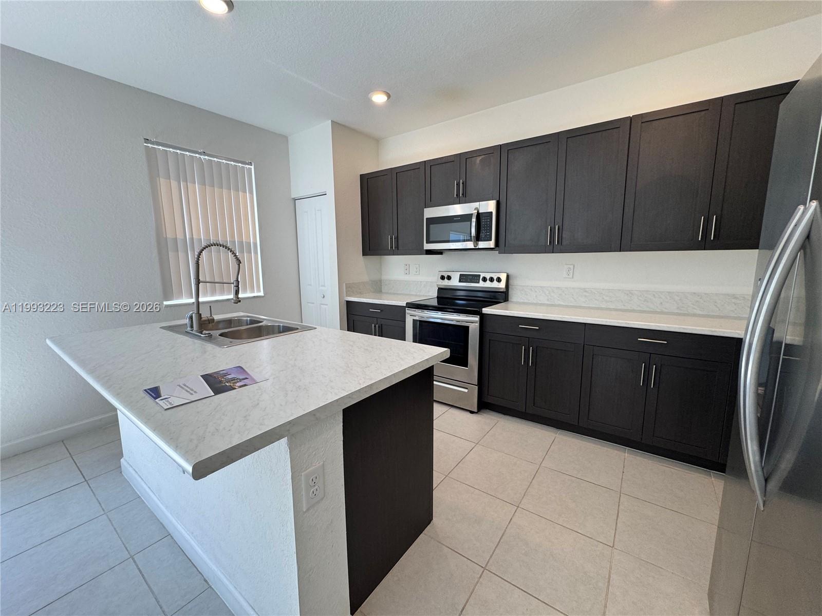 RIVIERA AT HOMESTEAD - Residential Lease