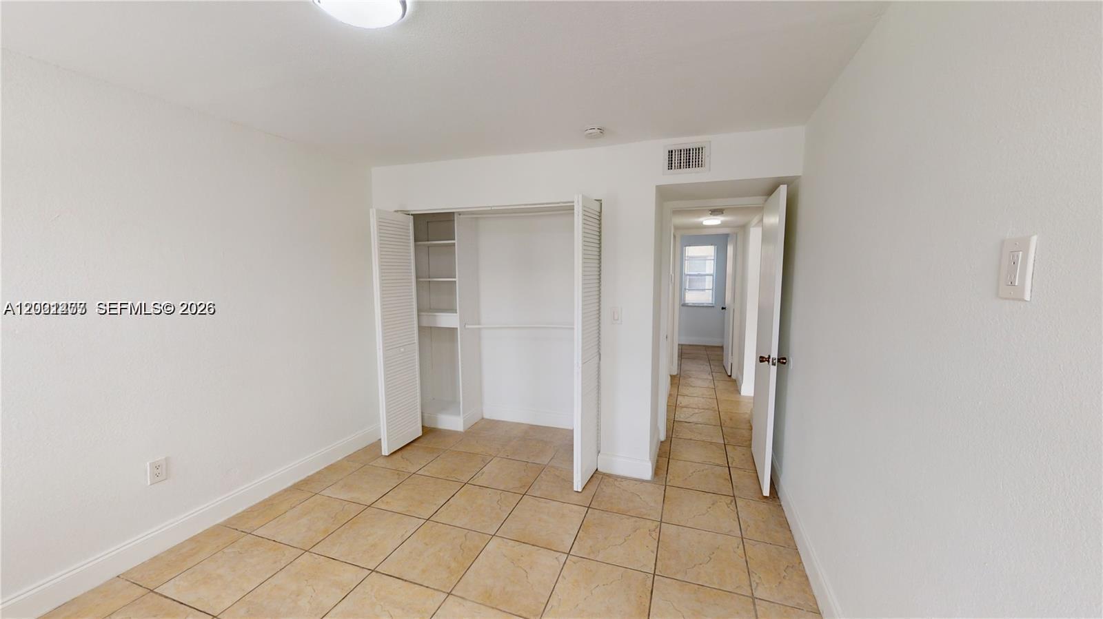 RIO CRISTAL CONDO - Residential